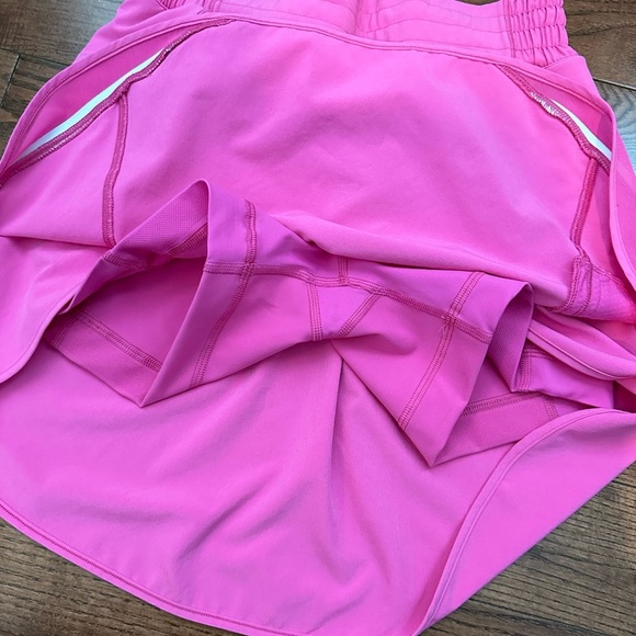 Lululemon Hotty Hot High-Rise Skirt - Picture 11 of 13